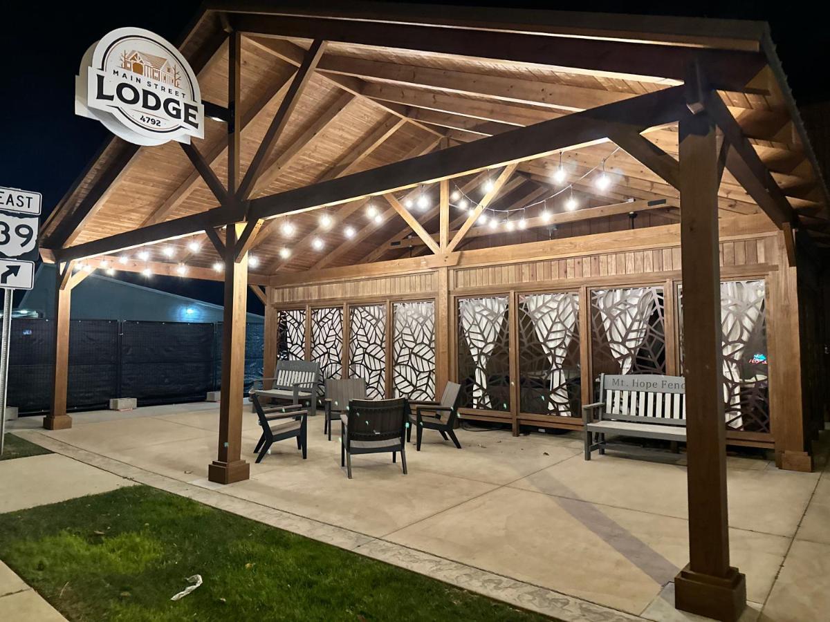 Magnolia Suite - Main Street Lodge In برلين المظهر الخارجي الصورة