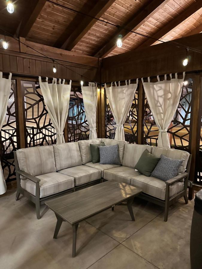 Magnolia Suite - Main Street Lodge In برلين المظهر الخارجي الصورة